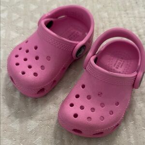 CROCS Pink clogs